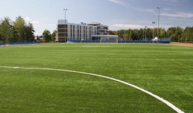 Фотография Футбольное поле Молодежного центра 