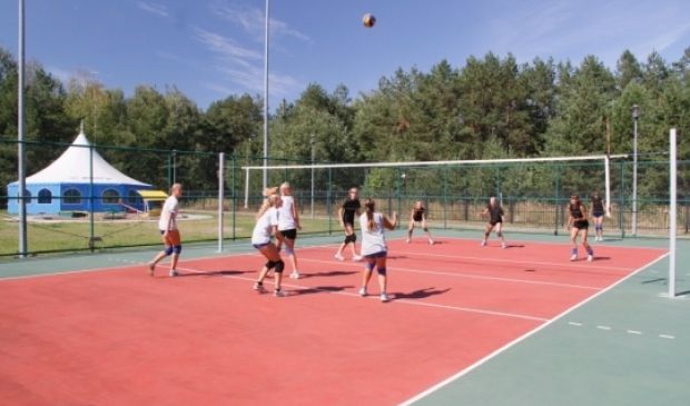 Фотография Волейбольная площадка Молодежного центра 