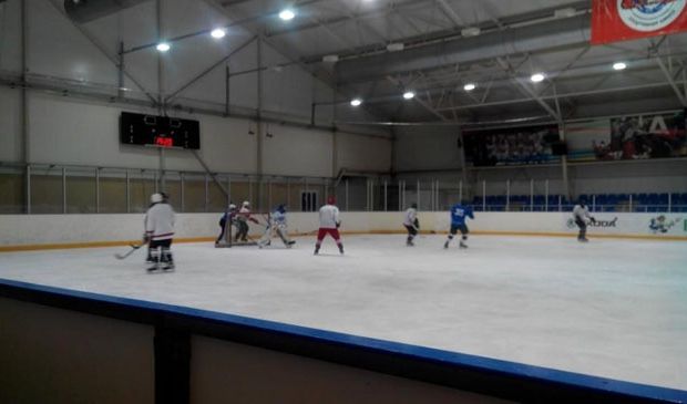 Фотография Ледовая арена 